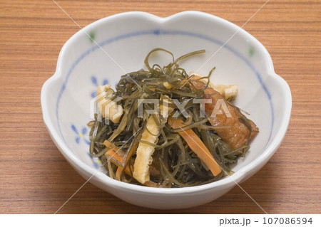 すき昆布の煮物 すき昆布の煮物 107086594
