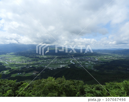 矢岳高原展望台からの眺め　7月 107087498