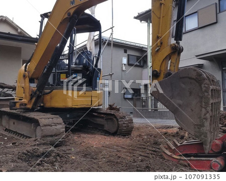 パワーショベルで工事 〜power shovel パワーショベルで工事 〜power shovel 107091335