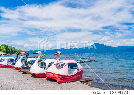（北海道）支笏湖畔のモラップキャンプ場・スワン型ボート 107093732