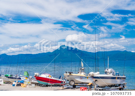 (北海道)支笏湖畔のモラップキャンプ場・釣り用ボート (北海道)支笏湖畔のモラップキャンプ場・釣り用ボート 107093735