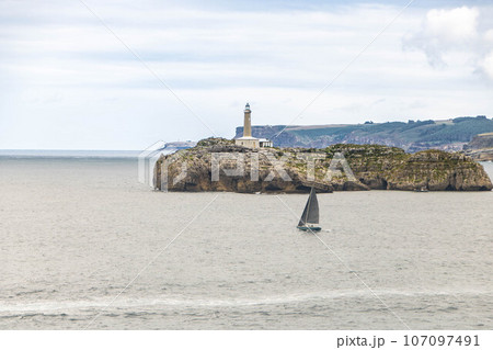 Biscay bay and isla do mouro at santander, spain 107097491