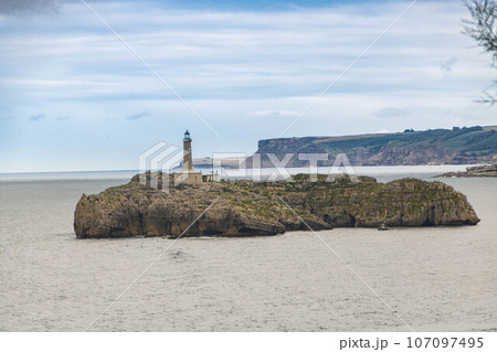 Biscay bay and isla do mouro at santander, spain 107097495
