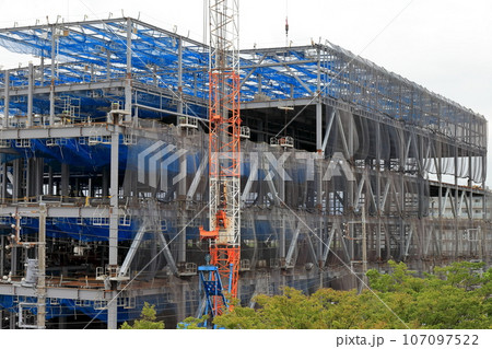 建築工事現場　イメージ 107097522