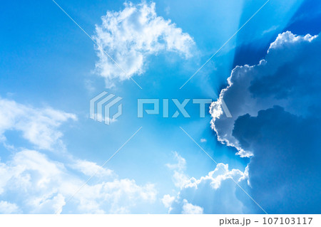 青空と光線 107103117