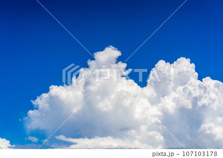 青空と雲 青空と雲 107103178