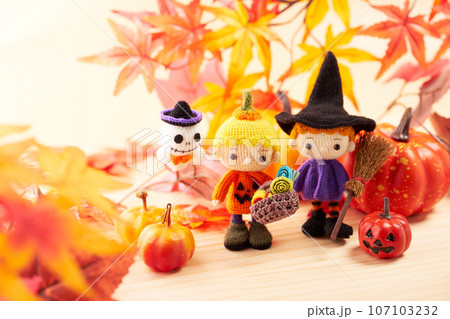 あみぐるみ人形　ハロウィンイメージ 107103232