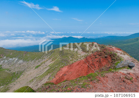 天孫降臨の地　高千穂峰登山 107106915