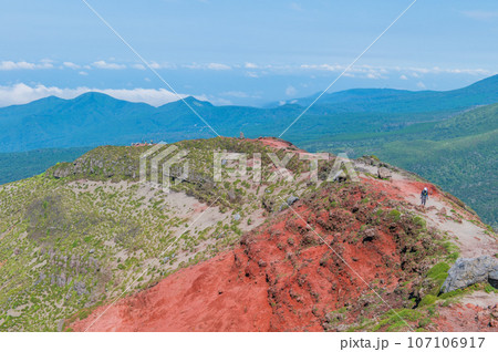 天孫降臨の地 高千穂峰登山 天孫降臨の地 高千穂峰登山 107106917