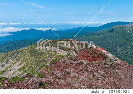 天孫降臨の地 高千穂峰登山 天孫降臨の地 高千穂峰登山 107106923