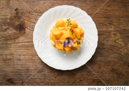 mango cake or mango cheese cake , mango cheese pie mango cake or mango cheese cake , mango cheese pie 107107242