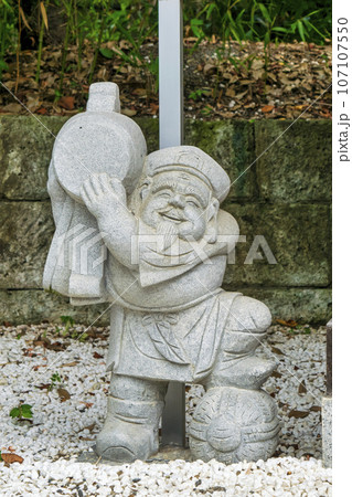 東京都・北区 赤羽八幡神社(あかばねはちまんぐう) 縁結びの大黒様 東京都・北区 赤羽八幡神社(あかばねはちまんぐう) 縁結びの大黒様 107107550