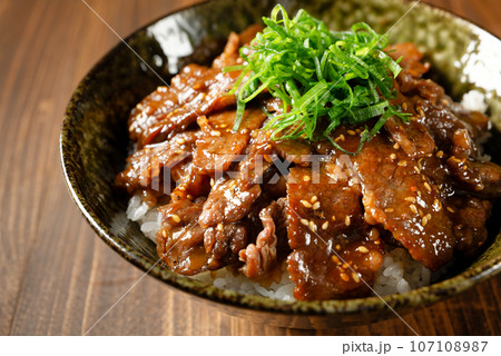 焼肉丼 焼肉丼 107108987