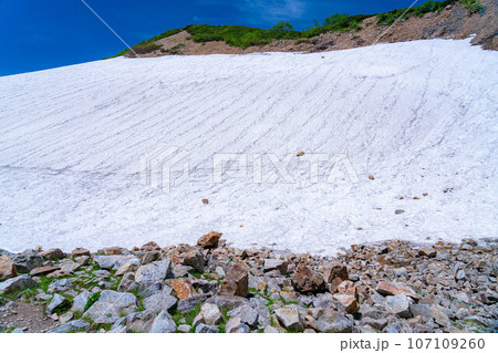 【山岳素材】唐松岳・扇雪渓【長野県】 【山岳素材】唐松岳・扇雪渓【長野県】 107109260