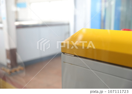 メトロ 地下鉄 サブウェイ 107111723