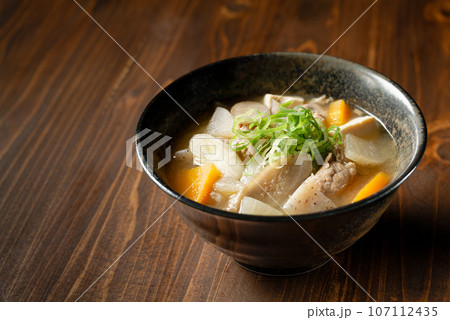豚汁 107112435