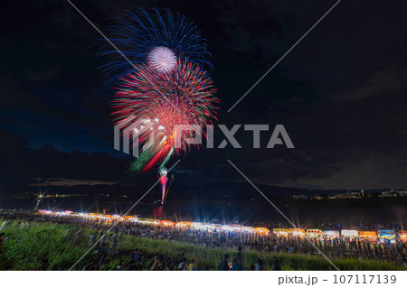 筑後川花火大会「特大早打」 107117139