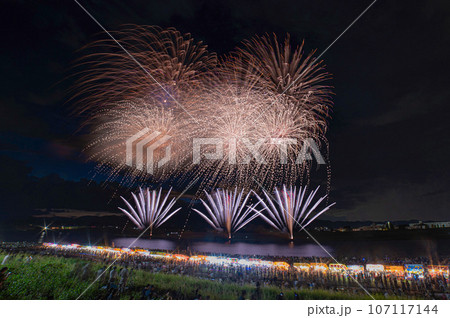 筑後川花火大会「超特別大早打」 107117144
