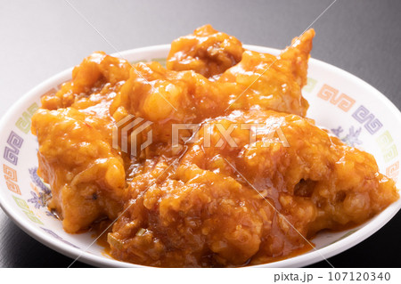 鶏の唐揚げ チリソース 鶏の唐揚げ チリソース 107120340