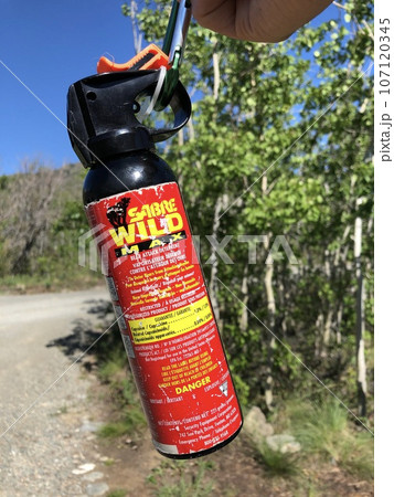 熊よけスプレー 107120345