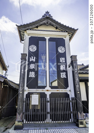三国湊 三國神社門前の岩崎区山車蔵 福井県坂井市 三国湊 三國神社門前の岩崎区山車蔵 福井県坂井市 107126000