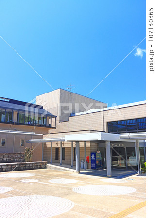 岡崎市、岡崎市民会館の風景 岡崎市、岡崎市民会館の風景 107130365
