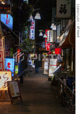 夜の武蔵小山商店街 107130851