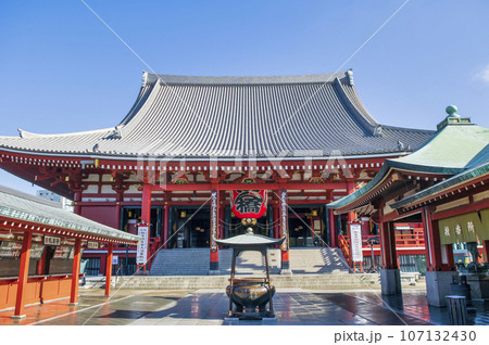 東京都・浅草 浅草寺(せんそうじ) 本堂(観音堂) 東京都・浅草 浅草寺(せんそうじ) 本堂(観音堂) 107132430