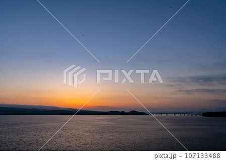 石川県 七尾市 夜 和倉温泉 能登島大橋 自然 夏 湾内 海 空 海岸 観光 宿泊 日本海 北陸 石川県 七尾市 夜 和倉温泉 能登島大橋 自然 夏 湾内 海 空 海岸 観光 宿泊 日本海 北陸 107133488
