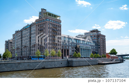 Residential complex House on the embankment on the Bersenevskaya embankment in the Russian capital. 107137104