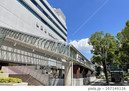 横浜駅 東口 出口 107140126