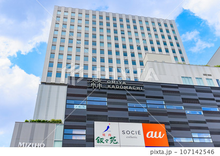 埼玉県　さいたま市　JR大宮駅東口　大宮門街 107142546