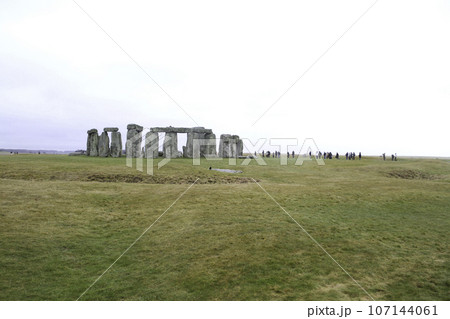 ストーンヘンジの風景 107144061