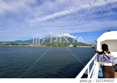 早朝の熊本港から島原港へ向かうフェリーからの風景(2022年9月) 早朝の熊本港から島原港へ向かうフェリーからの風景(2022年9月) 107144835