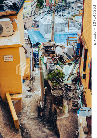 釜山　甘川文化村　生活通路 107145563