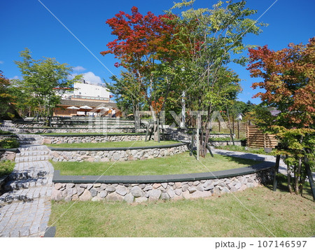 草津温泉　裏草津（地蔵エリア）の高台広場 107146597