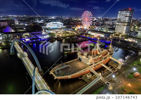 名古屋市、名古屋港水族館の夜景 名古屋市、名古屋港水族館の夜景 107146743