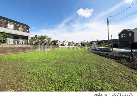 住宅地の畑 住宅地の畑 107151576