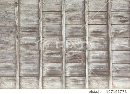古い木の外壁 107161778