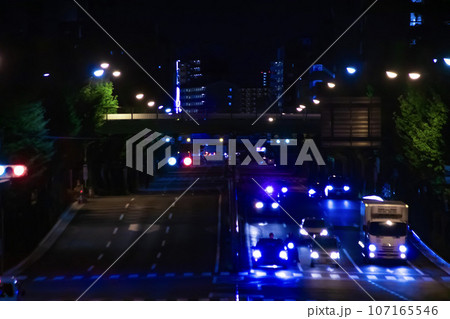 夜の東京都道447号赤羽西台線・高島通り 夜の東京都道447号赤羽西台線・高島通り 107165546