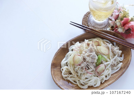 肉うどん 107167240