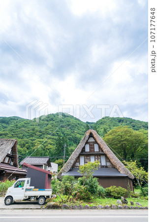 「富山県」五箇山合掌造り・世界遺産 「富山県」五箇山合掌造り・世界遺産 107177648