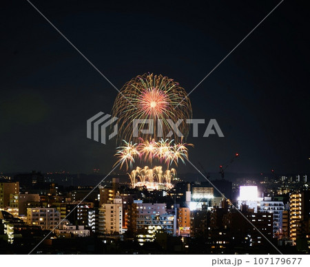 秋の調布花火大会 秋の調布花火大会 107179677