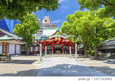 御霊神社 本殿 注連柱(大阪市中央区淡路町) 御霊神社 本殿 注連柱(大阪市中央区淡路町) 107183061