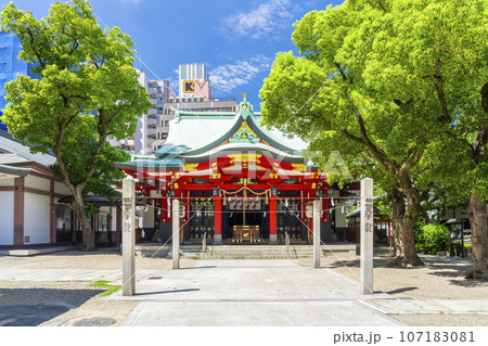 御霊神社 　本殿　注連柱（大阪市中央区淡路町） 107183081