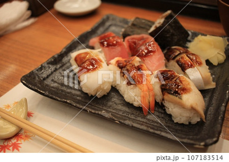 山梨　甘だれで食べる甲州寿司 107183514