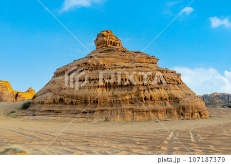 Desert erosion formations near Al Ula, Saudi Arabia Desert erosion formations near Al Ula, Saudi Arabia 107187379