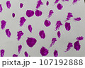 紫の斑点模様 絵具 イラスト 紫の斑点模様 絵具 イラスト 107192888