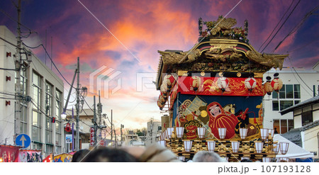 秩父夜祭の山車（埼玉） 107193128