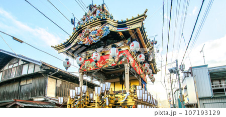 秩父夜祭の山車（埼玉） 107193129